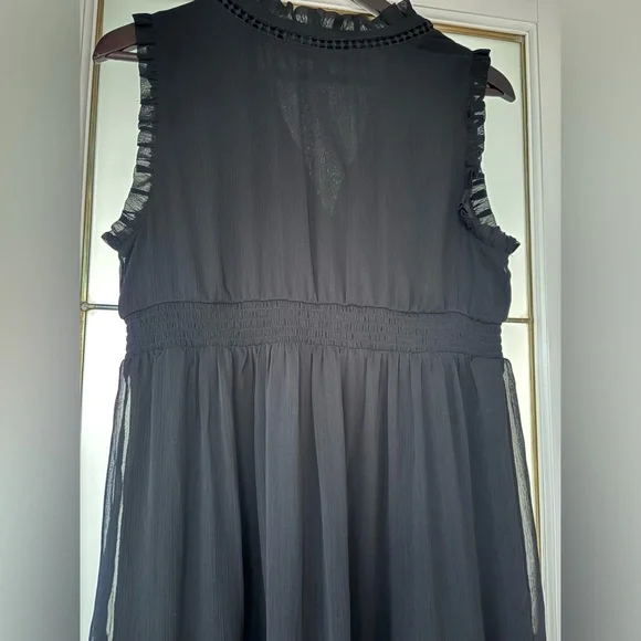 Christina B Elegant Black Sleeveless Flowy Dress in size small - Picture 7 of 7